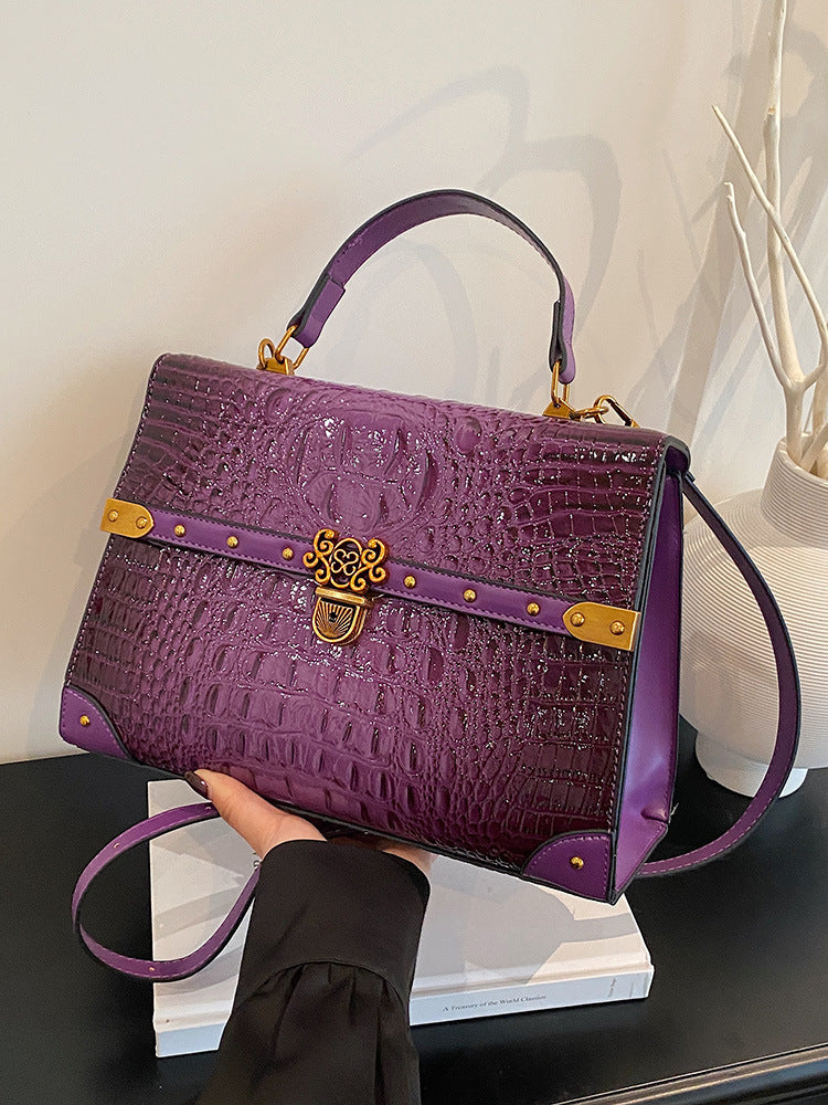 Large-Capacity Womens Handbag With Pattern