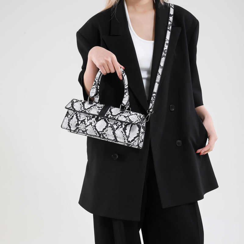 Womens Trendy Niche-designed Small Square Handbag With A Premium Texture