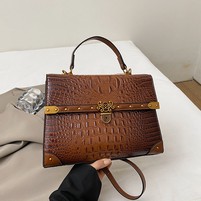 Large-Capacity Womens Handbag With Pattern